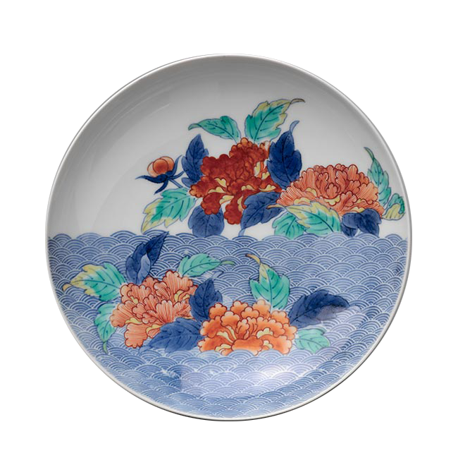 <em>Footed Dish</em>, Nabeshima Ware Porcelains, Japan, late 17th–18th century, Edo period (1615–1868).